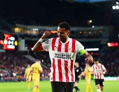 NG体育官方网站-这也行？埃因霍温窗口期门线救险那不勒斯遗憾出局备战德国杯，凯恩与30激战快船分钟(费耶诺德迎战埃因霍温集锦)