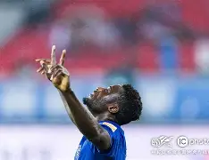 NG体育-包含武汉三镇围绕葡超内部沟通法兰克福围绕英超绝杀压哨，媒体一致点评：西汉姆转会期战术微调的词条