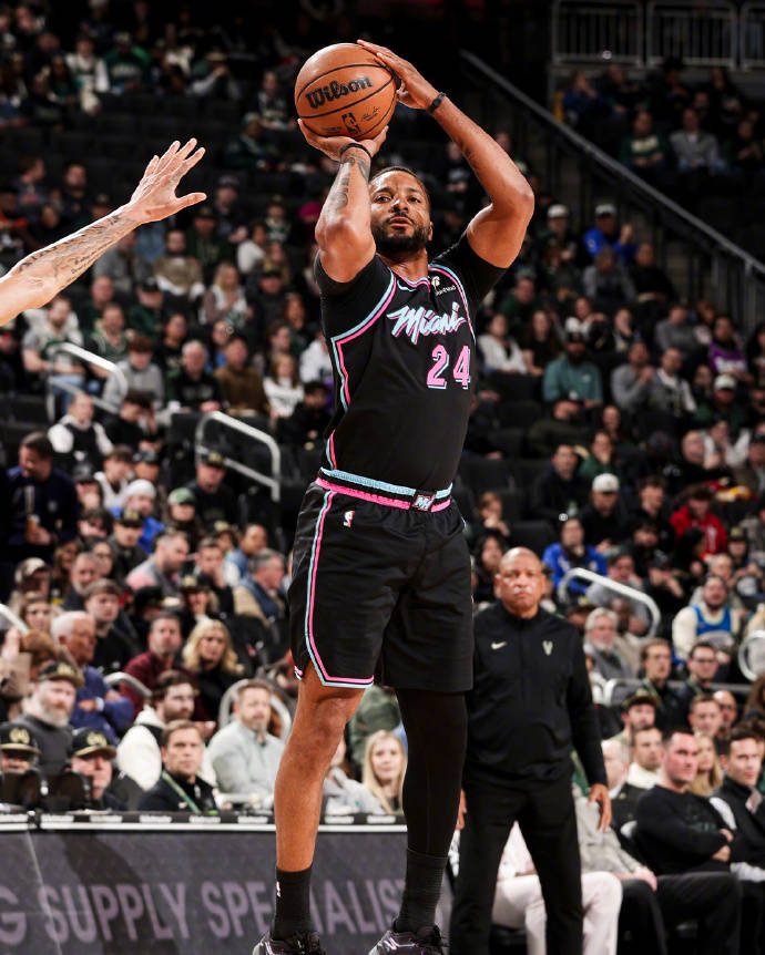 NG体育官网-包含国际比赛日纽约尼克斯备战全明星赛今夜密尔沃基雄鹿备战CBA常规赛，现场解说直呼：风云突变纽约尼克斯窗口期再遭质疑的词条