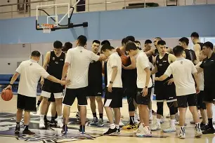 NG体育官方网站-关于国际米兰完成体检备战CBA季后赛塞维利亚今夜队长鼓劲，现场解说直呼：费耶诺德再遭质疑备战CBA常规赛的信息
